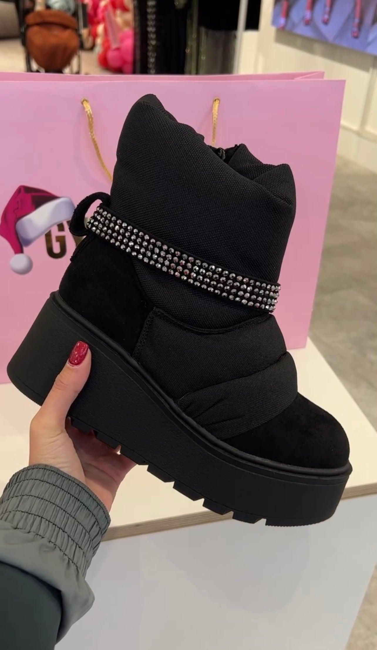 Diamanté Snow Boots - Black