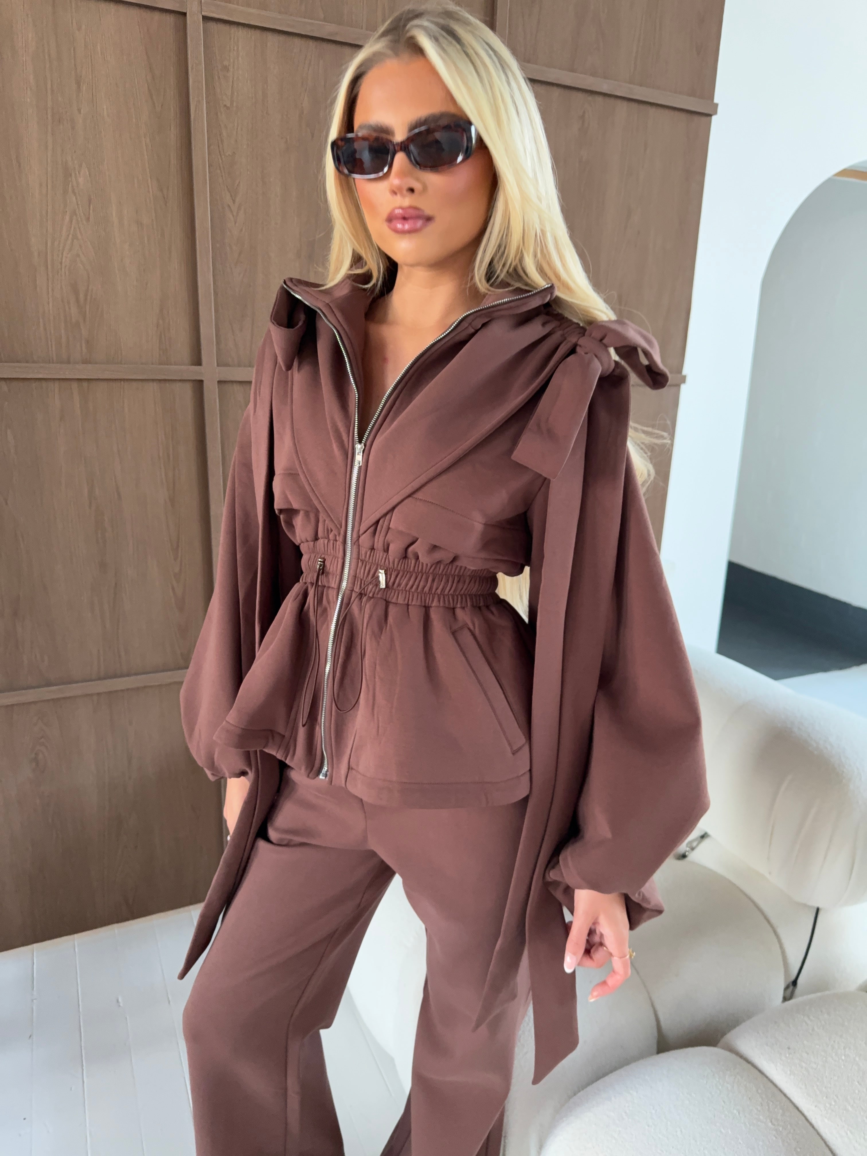 ‘BEAU’ CHOCOLATE BOW JACKET