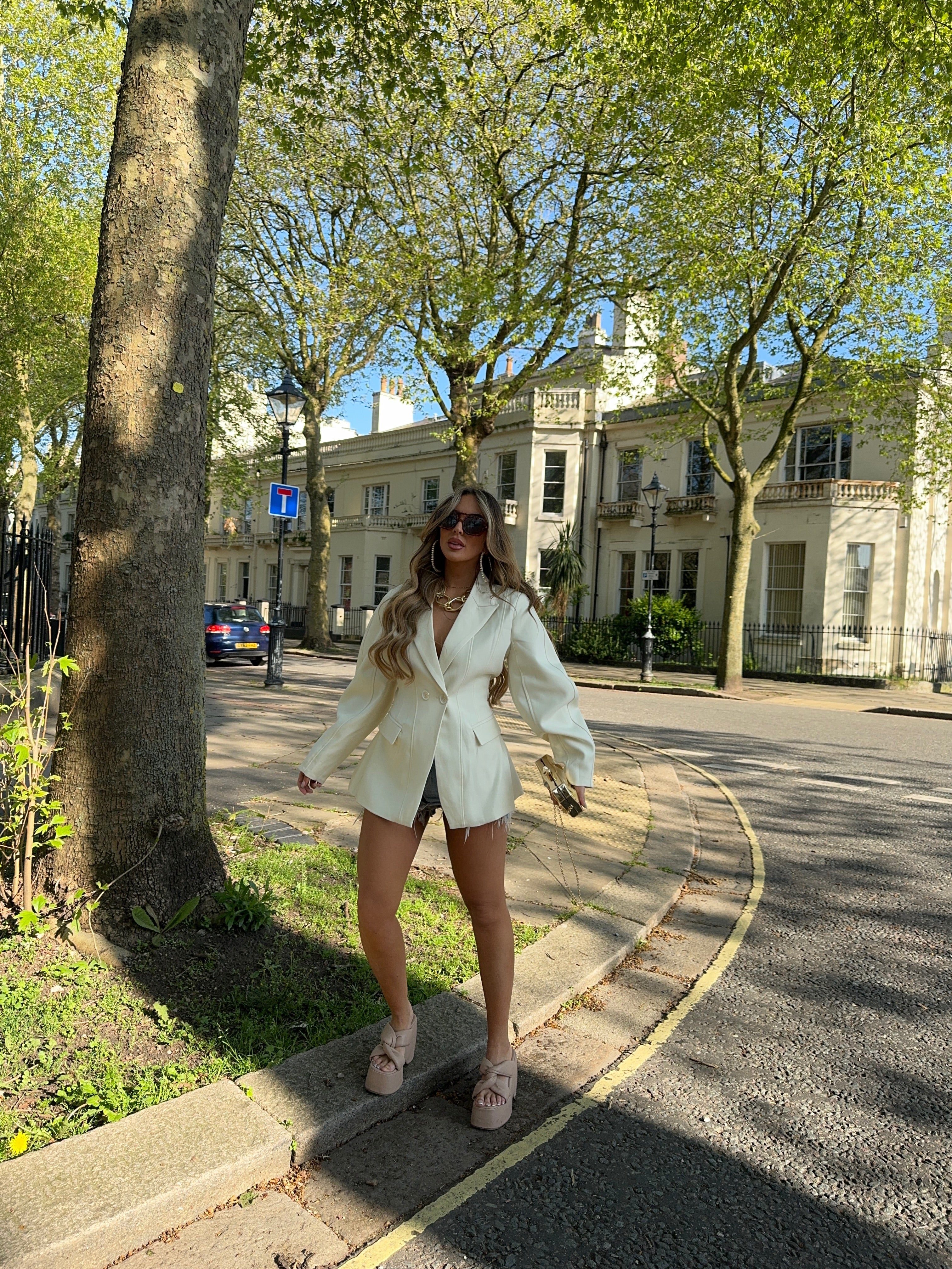 AMELIA CREAM BLAZER