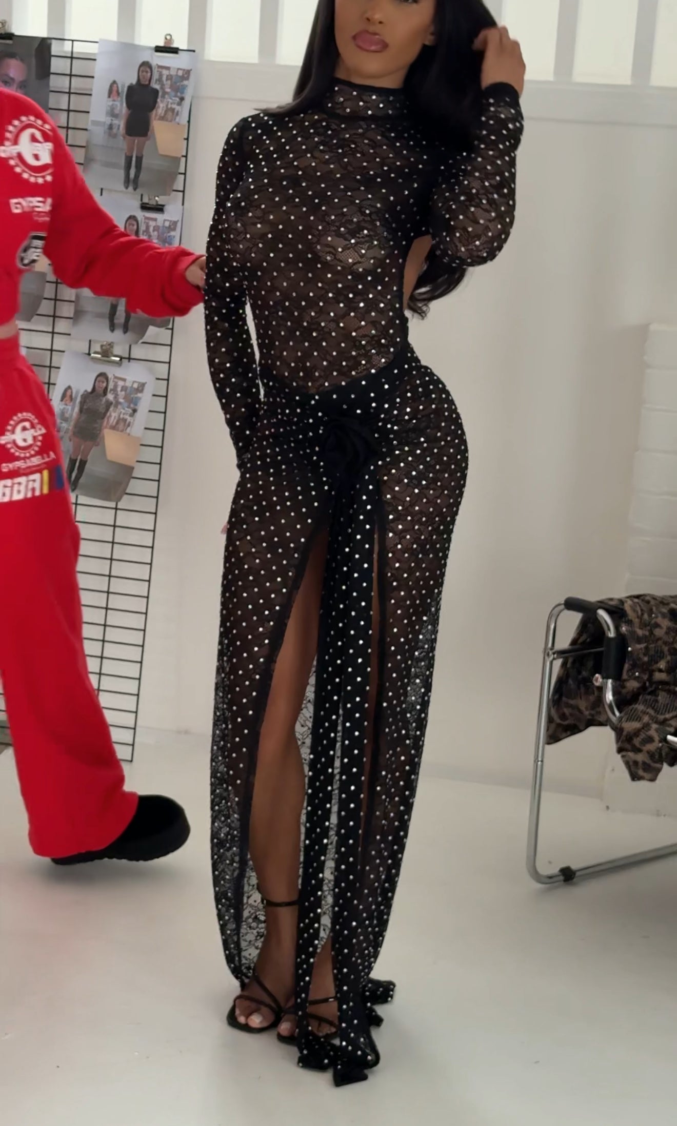 ROSE DIAMANTÉ SKIRT