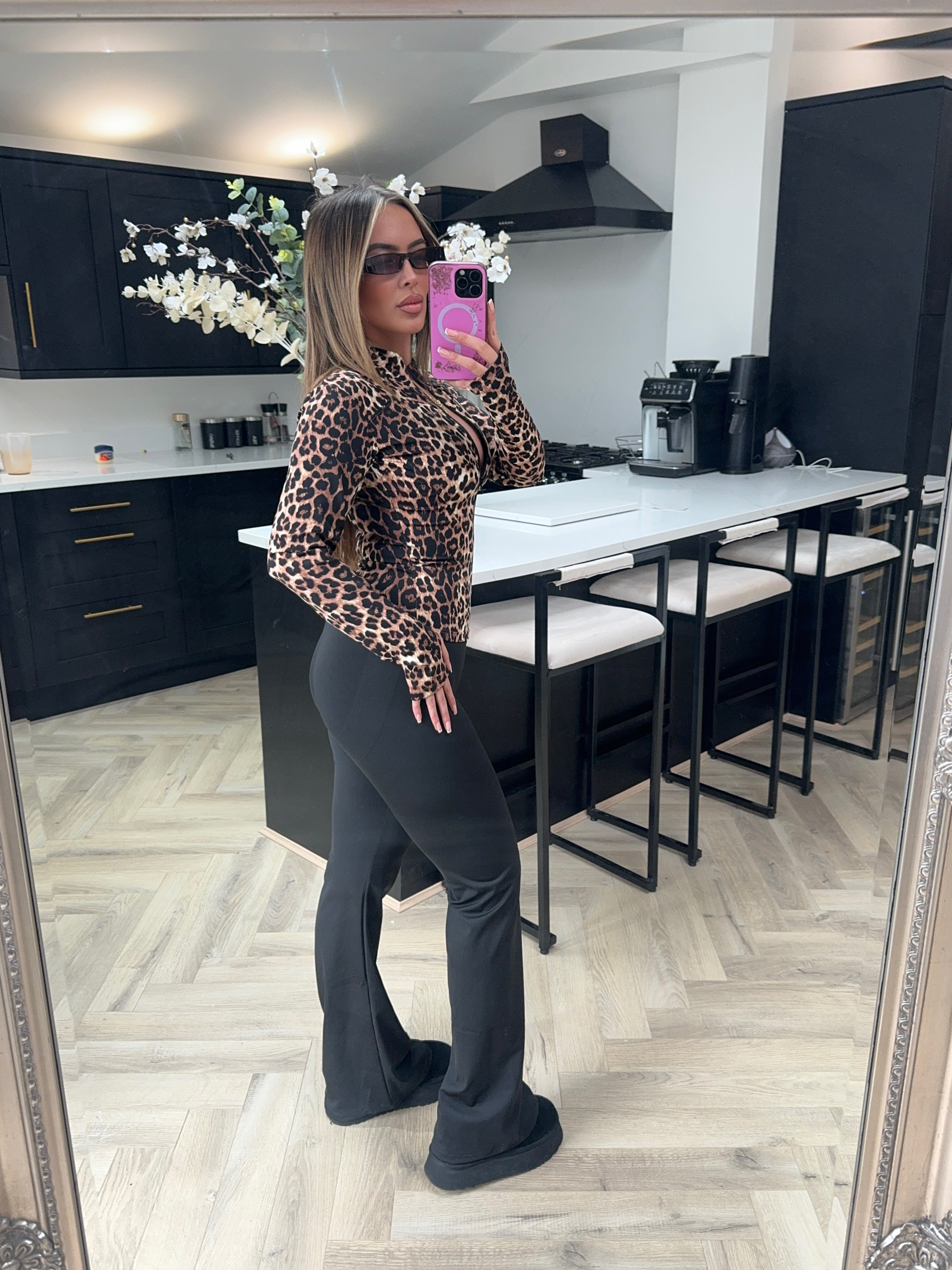 NAE Flared Gym Leggings - Black