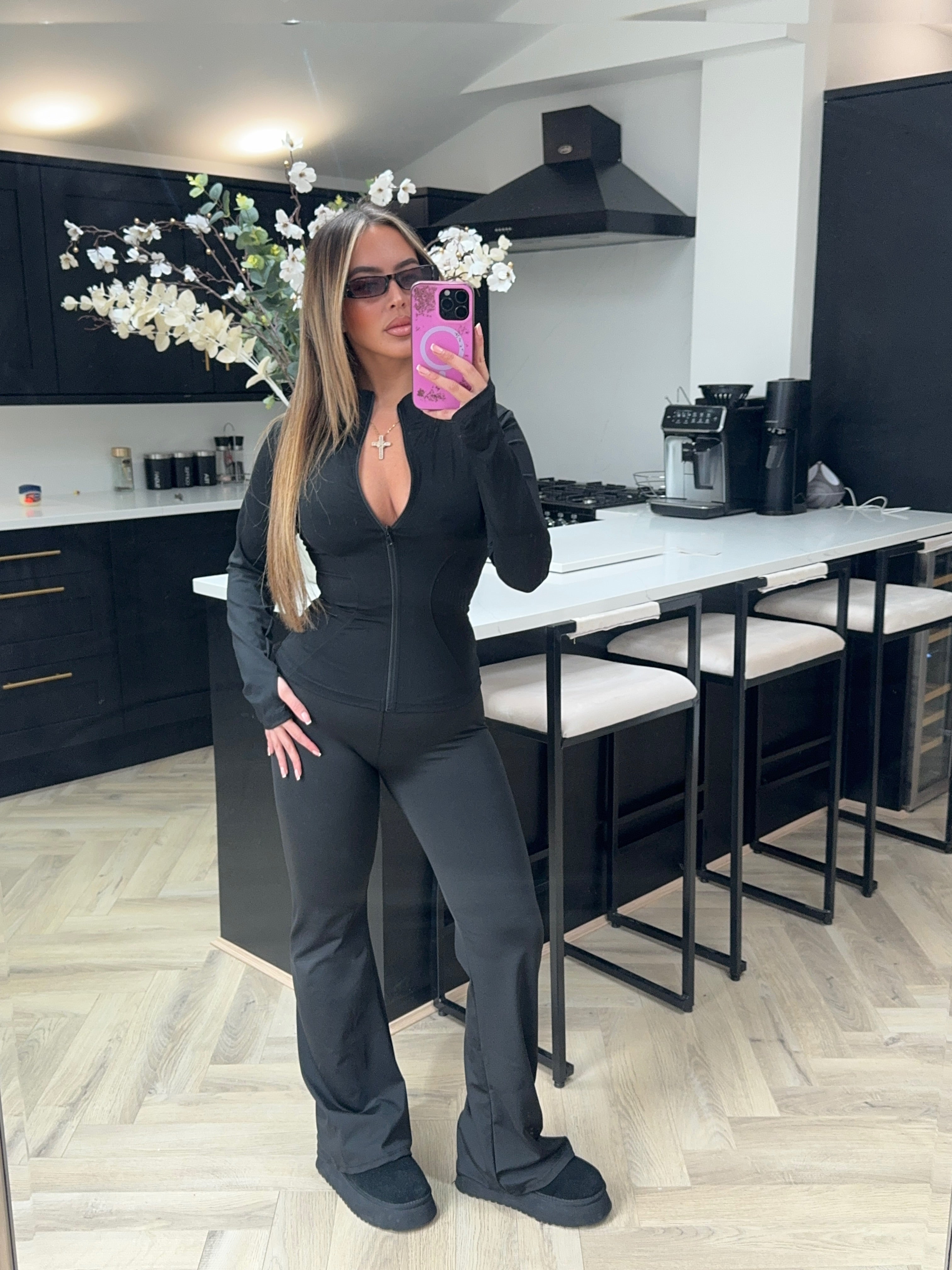 NAE Flared Gym Leggings - Black