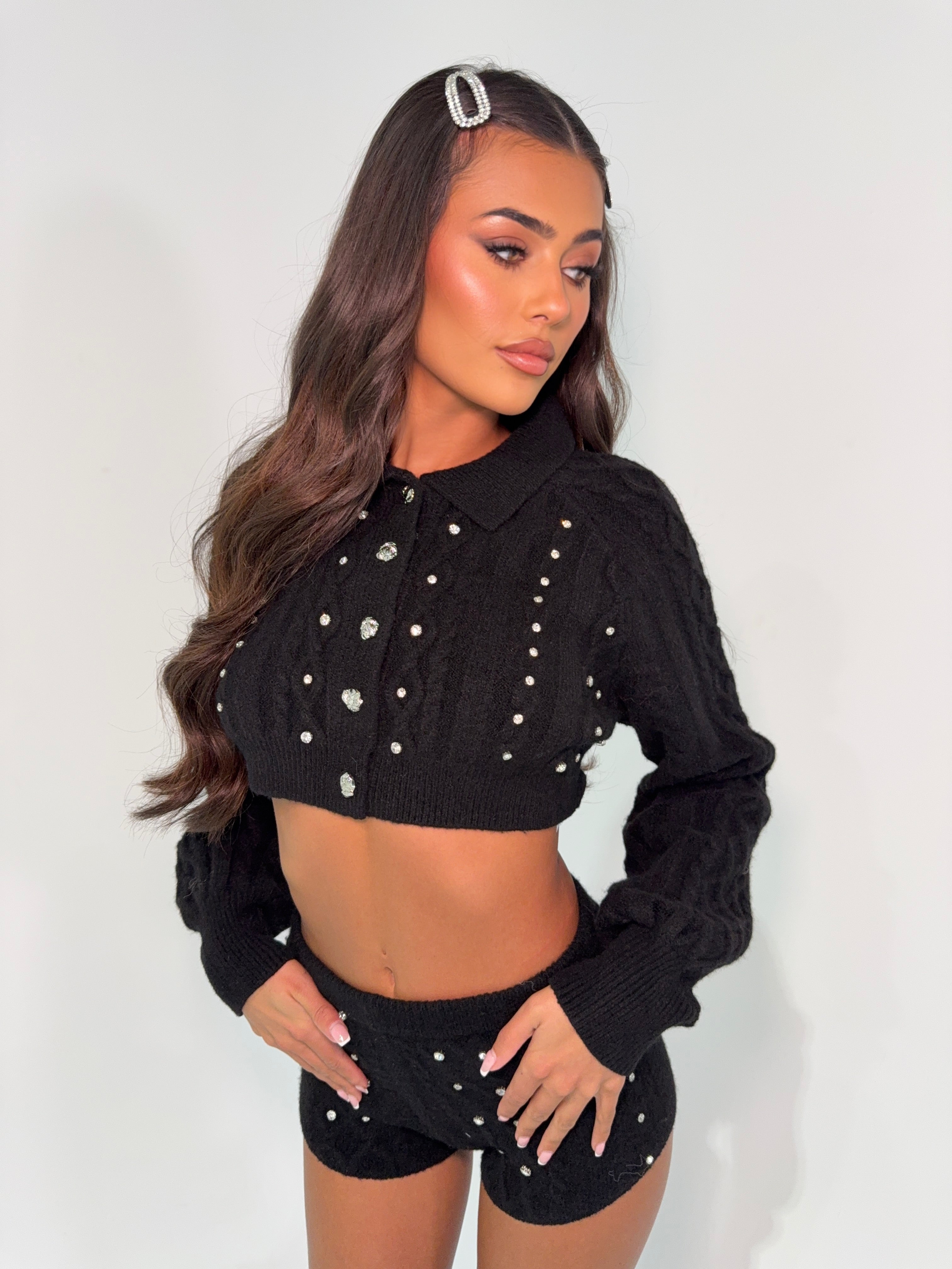 AURORA NOIR CABLE KNIT SHORTS