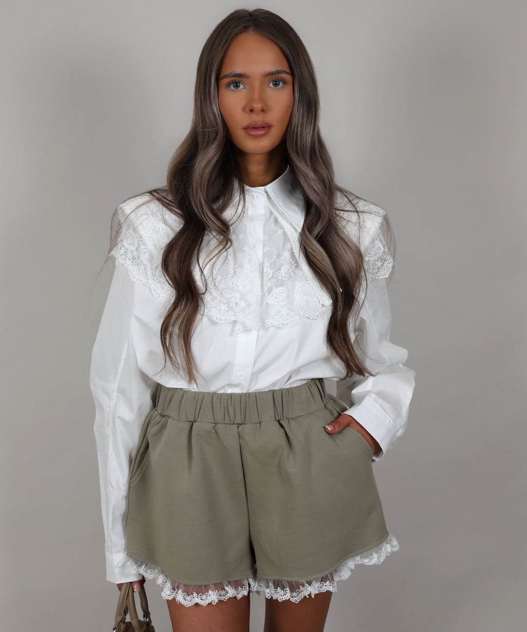 greenskirt-whtshirt-mid-web.jpg