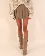 LAURA Mini Pleated Skirt With Belt - Taupe