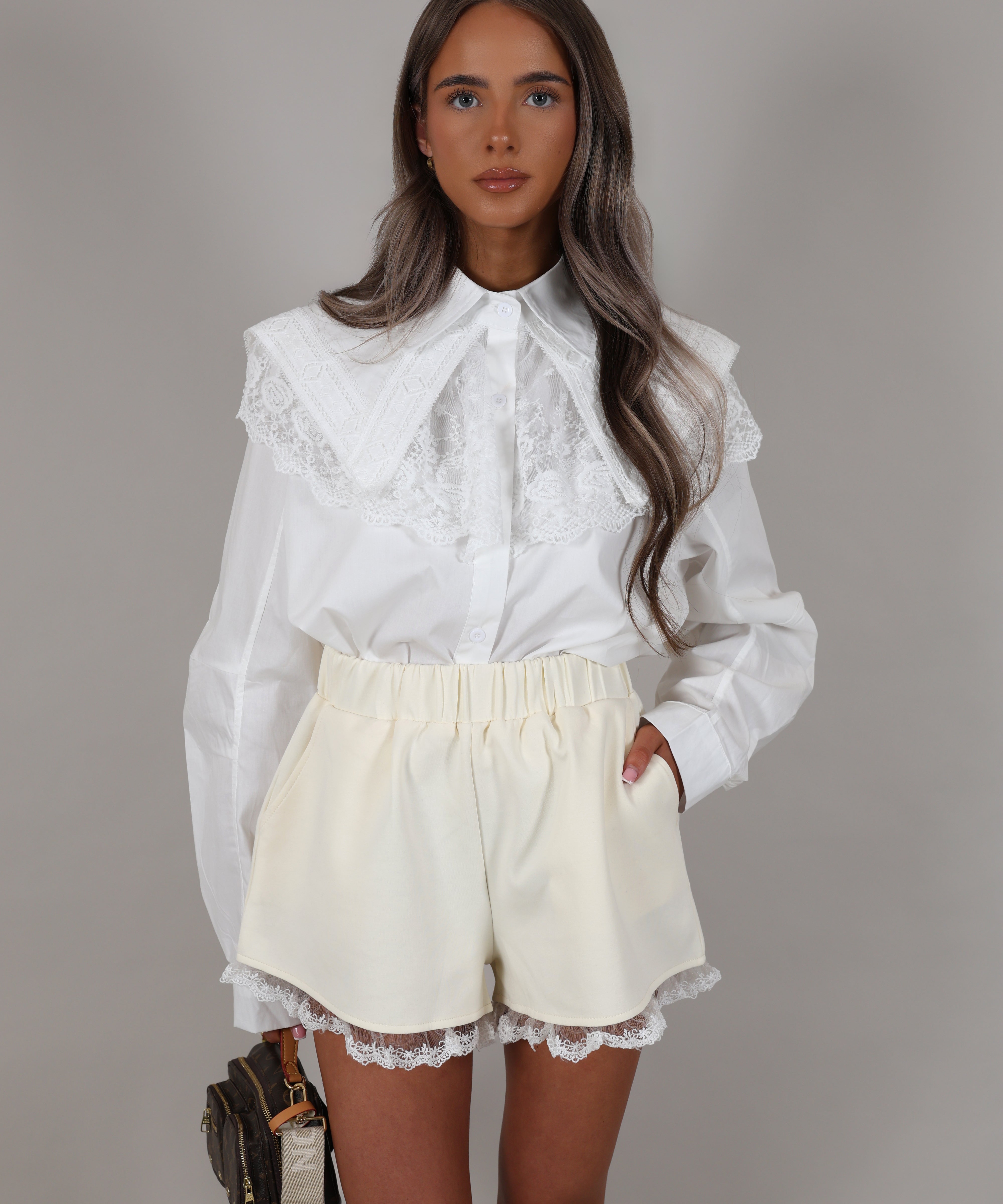 wht-shirt-creamshorts-mid-web.jpg